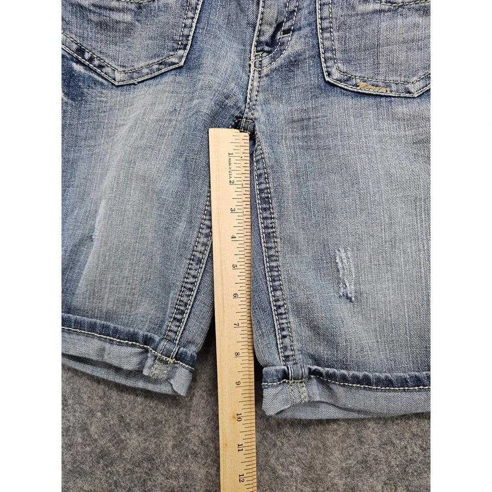 Mudd Womens Size 5 Blue Denim Bermuda Shorts Y2K Cuffed‎ Distressed DJBM11136